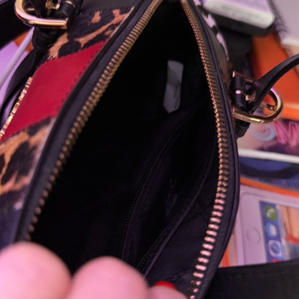 Michael Kors Black and Red Satchel with Bold Design - Picture 3 of 3